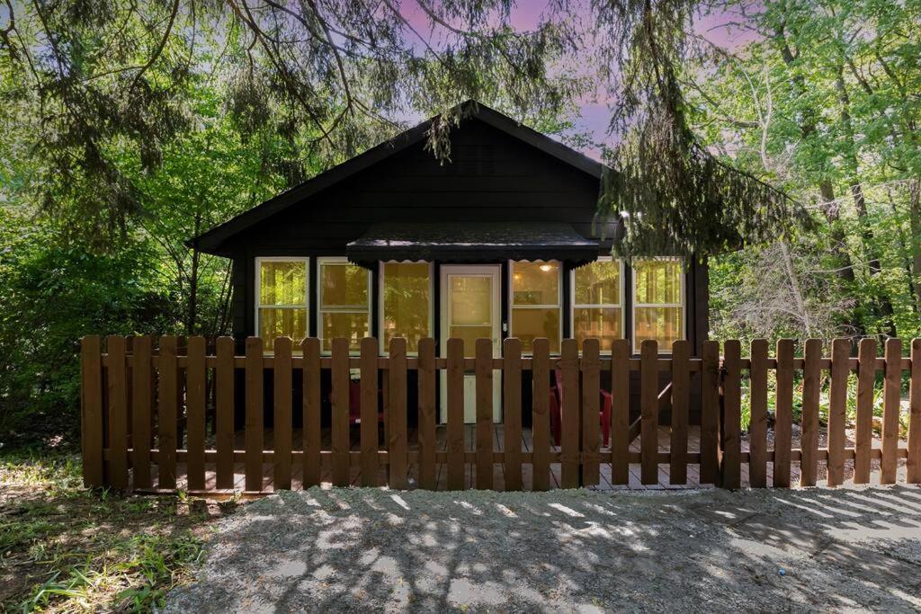 Black Cabin Getaway In Woods I Valpo Valparaiso Esterno foto